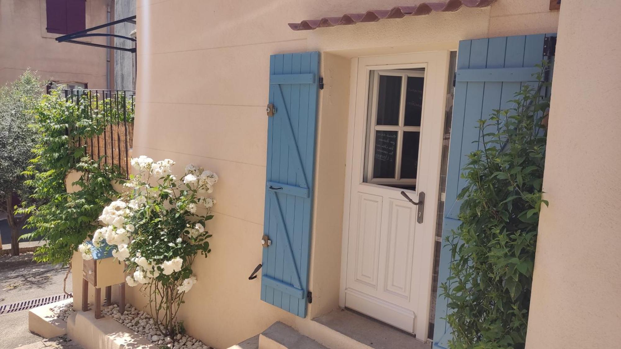 Appartamento Petite pause à Pourrières Esterno foto